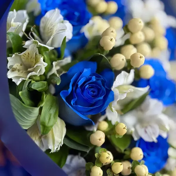 LUNA Blue Roses & White Alstroemeria Flower Bouquet