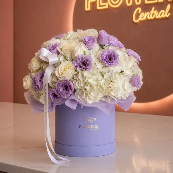 ALESSANDRA White Hydrangea White Roses & Lavender Flower Box