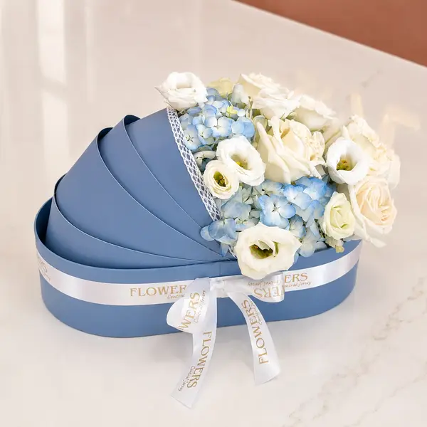 It's A Boy Signature Flower Crib Blue
