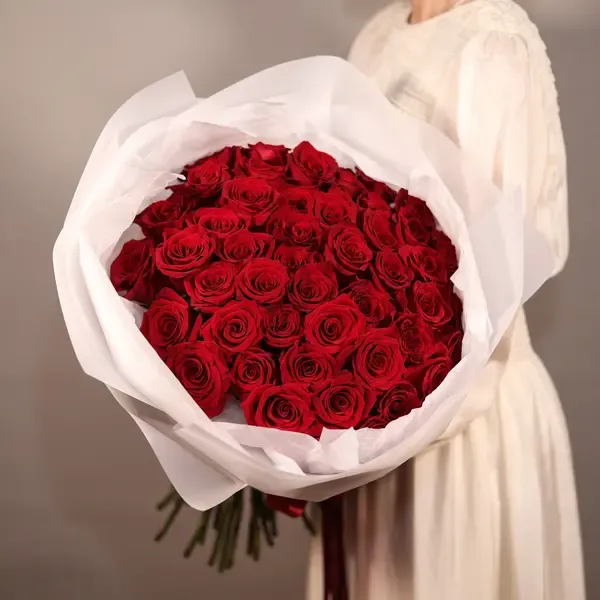 Red Long Stem Roses Bouquet