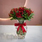 Alina Flower Bouquet In Signature Vase