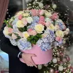 Maripossa Roses & Hydrangea Giant Flower Box