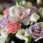 VIOLA Lavender Roses and White Lisianthus Flower Box