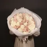 White & Light Pink Long Stem Roses Bouquet